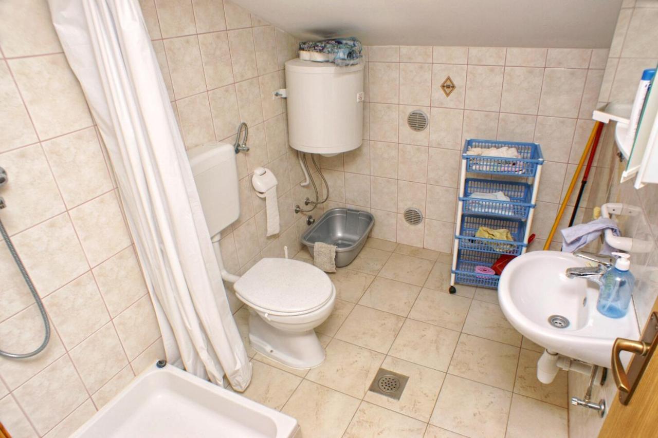 Family Friendly Seaside Apartments Vlasici, Pag - 4319 Kültér fotó