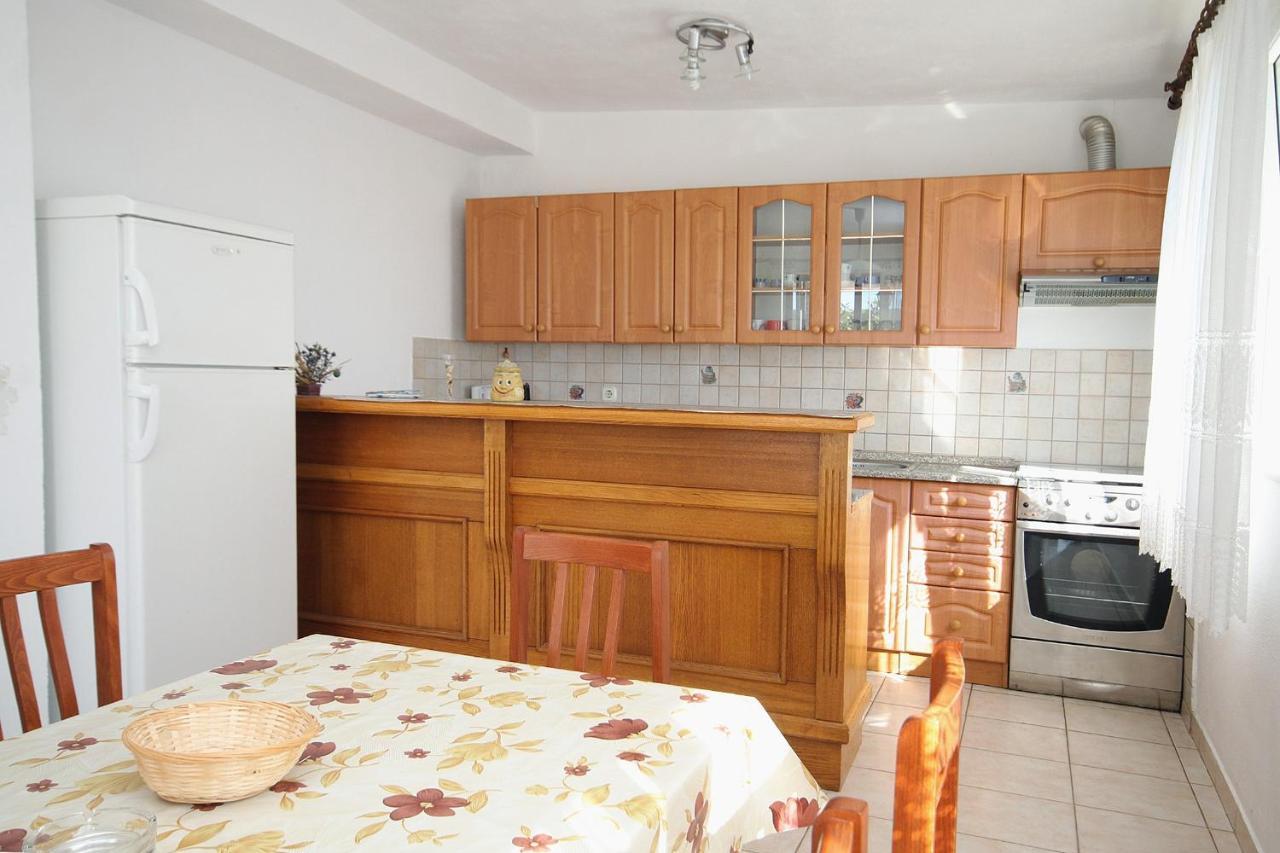 Family Friendly Seaside Apartments Vlasici, Pag - 4319 Kültér fotó